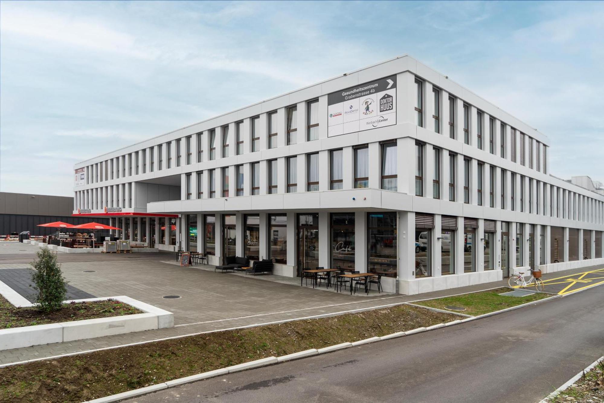 Tailormade Hotel Bab Bachenbuelach Bachenbulach Exterior photo